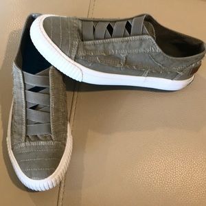 Blowfish Tennis Shoe